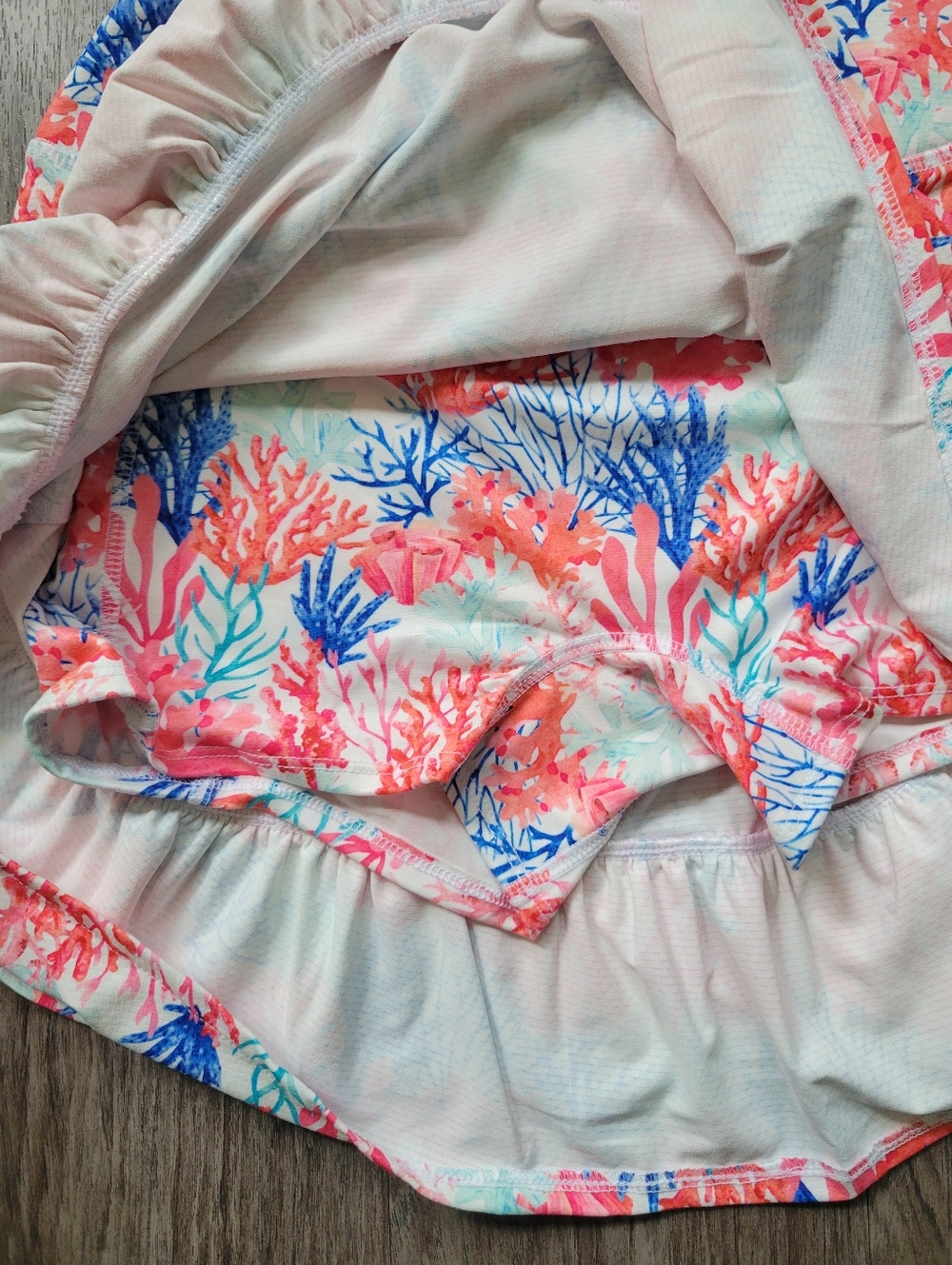 NWT Gottex Skort Multi Coral Print Golf Tennis Ruffle Hem Athletic Cooling SM - Picture 6 of 10